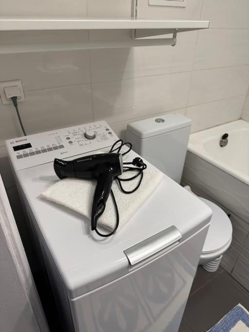 Stary Mokotow, Z Ogrodkiem Apartman Varsó Kültér fotó