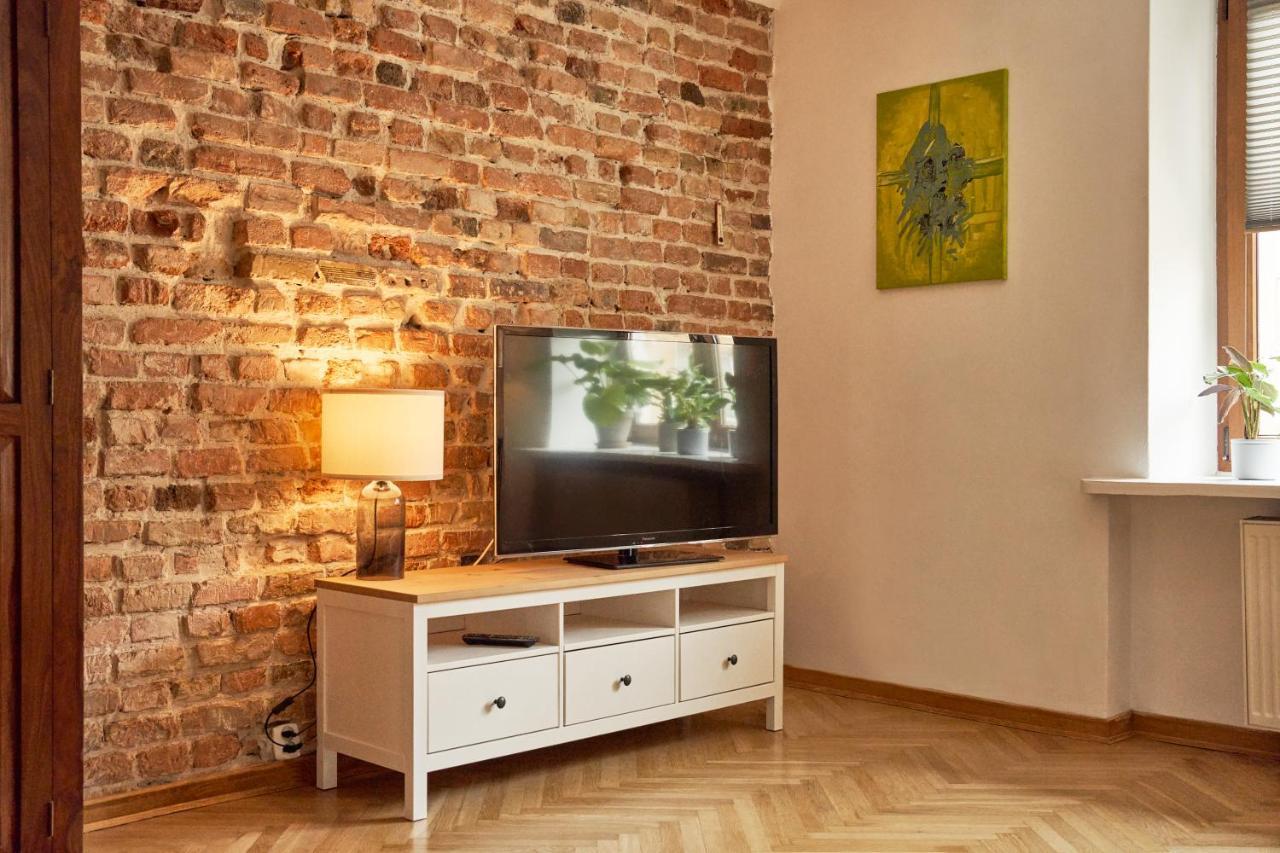 Stary Mokotow, Z Ogrodkiem Apartman Varsó Kültér fotó
